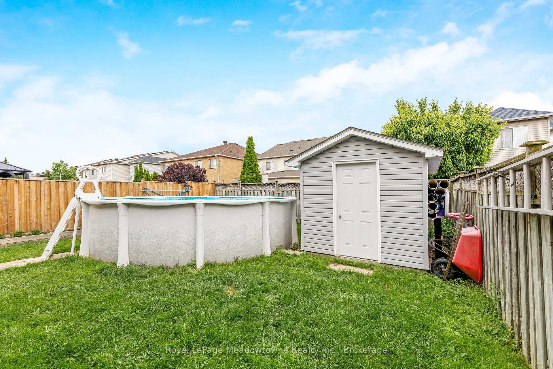 13 Robarts Drive photo 29