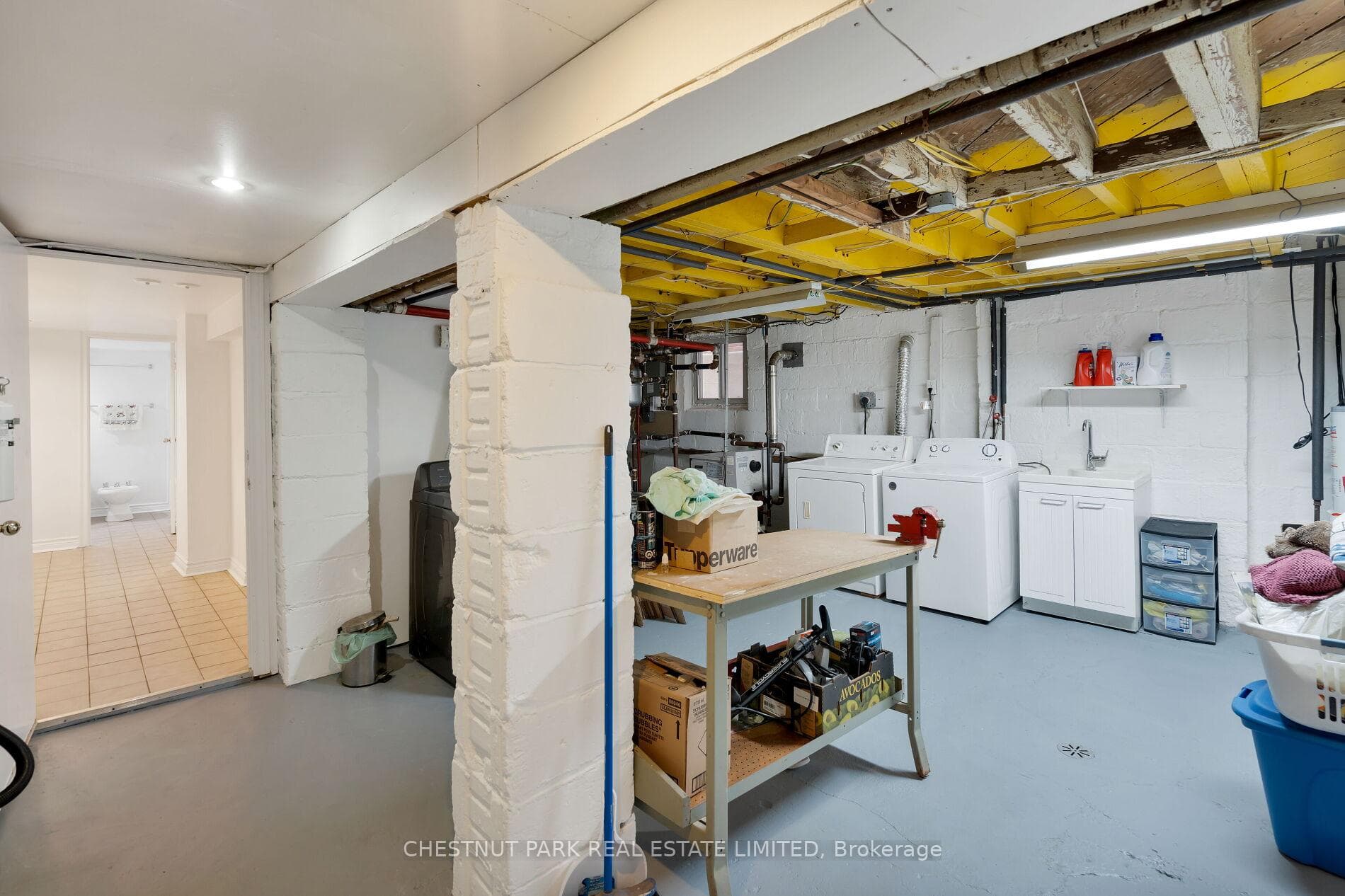 233 Wychwood Avenue photo 36