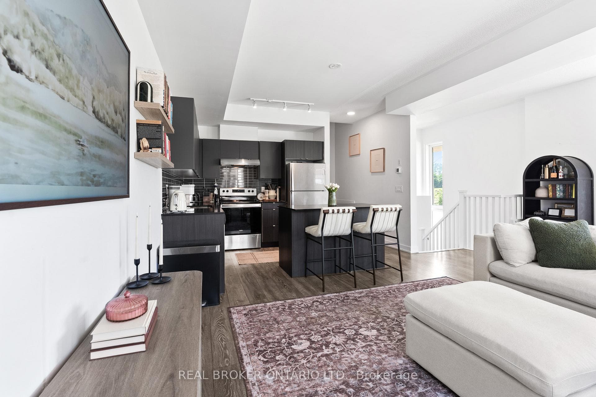 1121 Cooke Boulevard Unit 1 photo 11