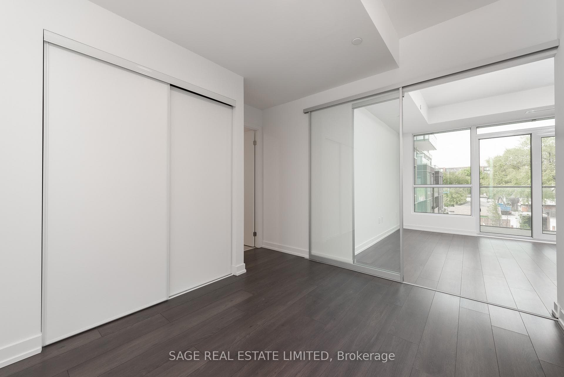 150 Logan Avenue Unit 315 photo 10