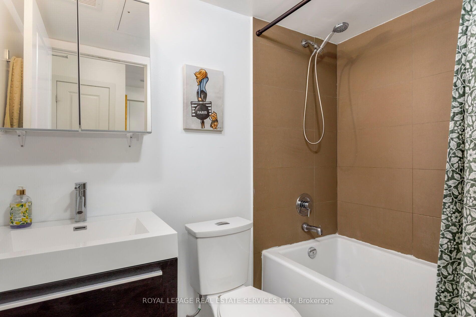 8 Fieldway Road Unit 414 photo 16