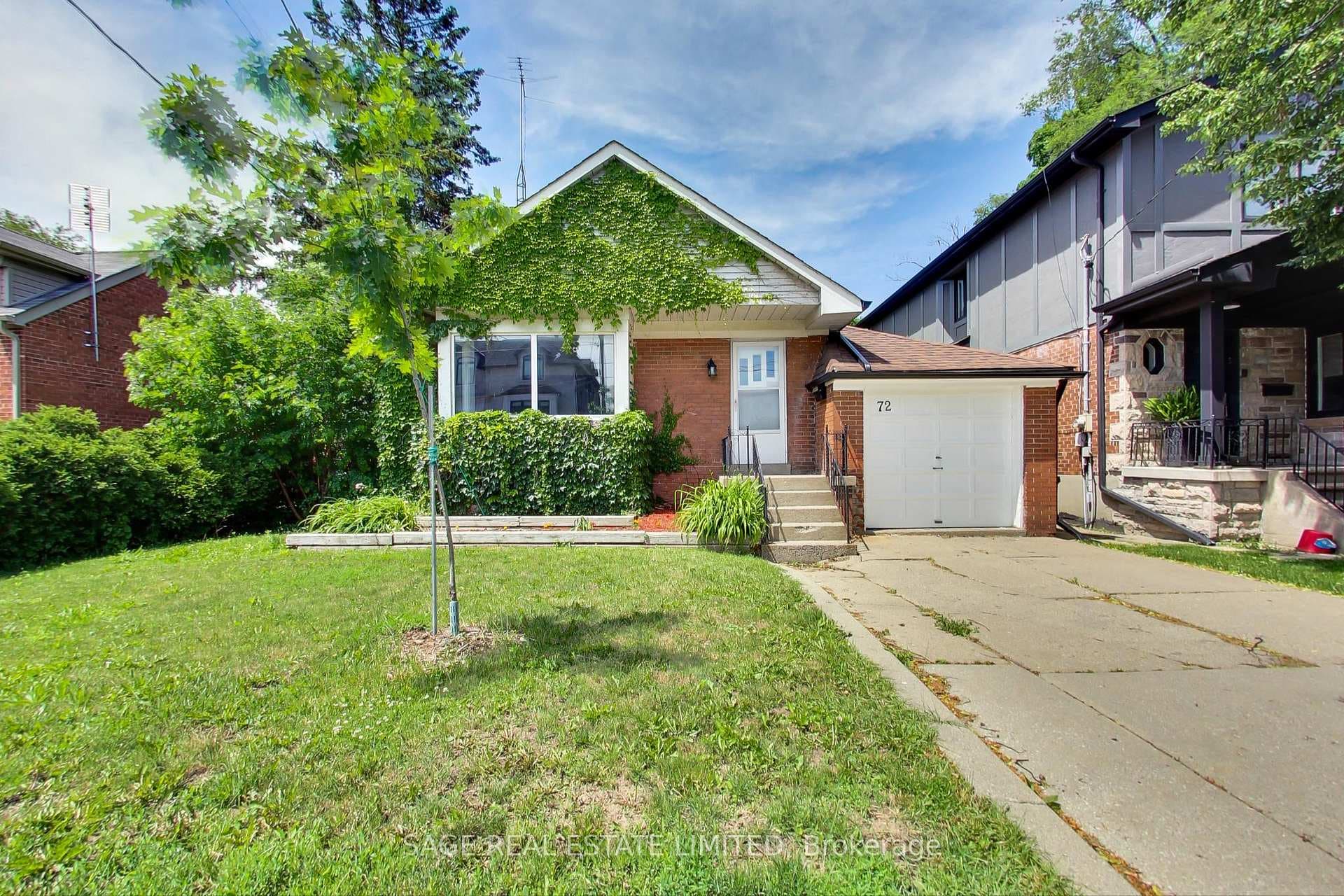72 Burncrest Drive Unit Main photo 1