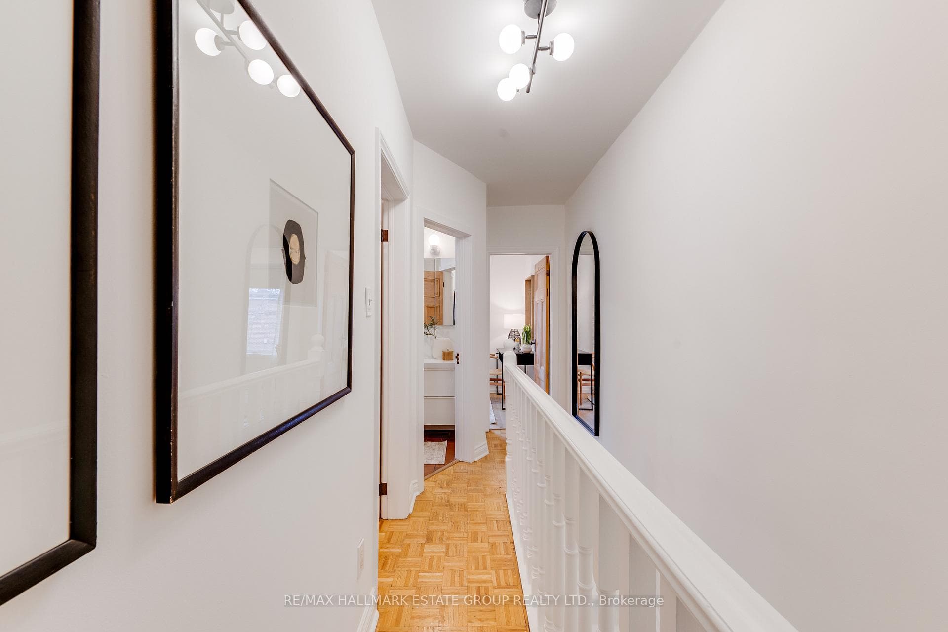 4 Adrian Avenue photo 18