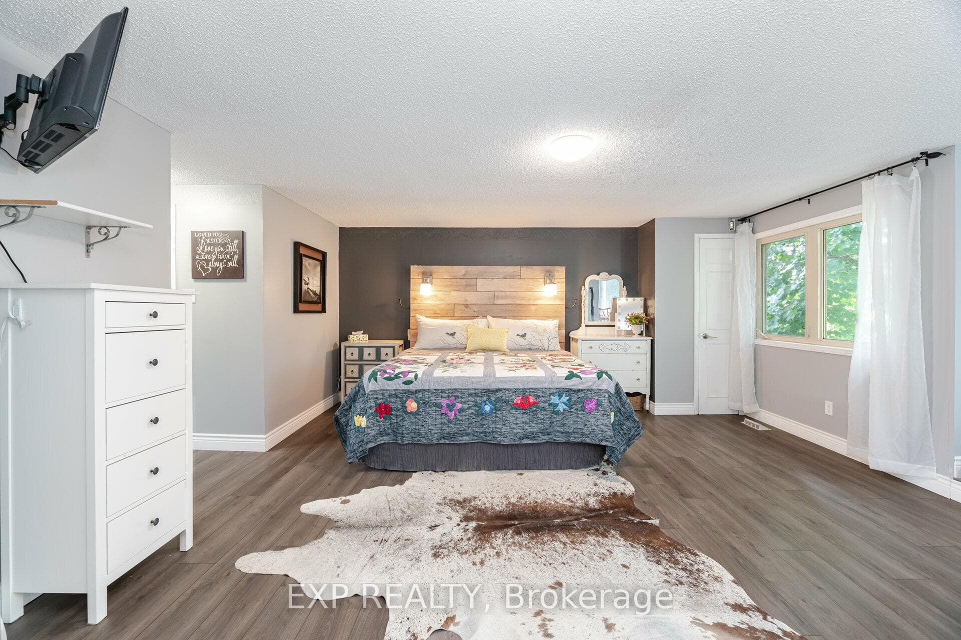 24 Howell Street photo 18