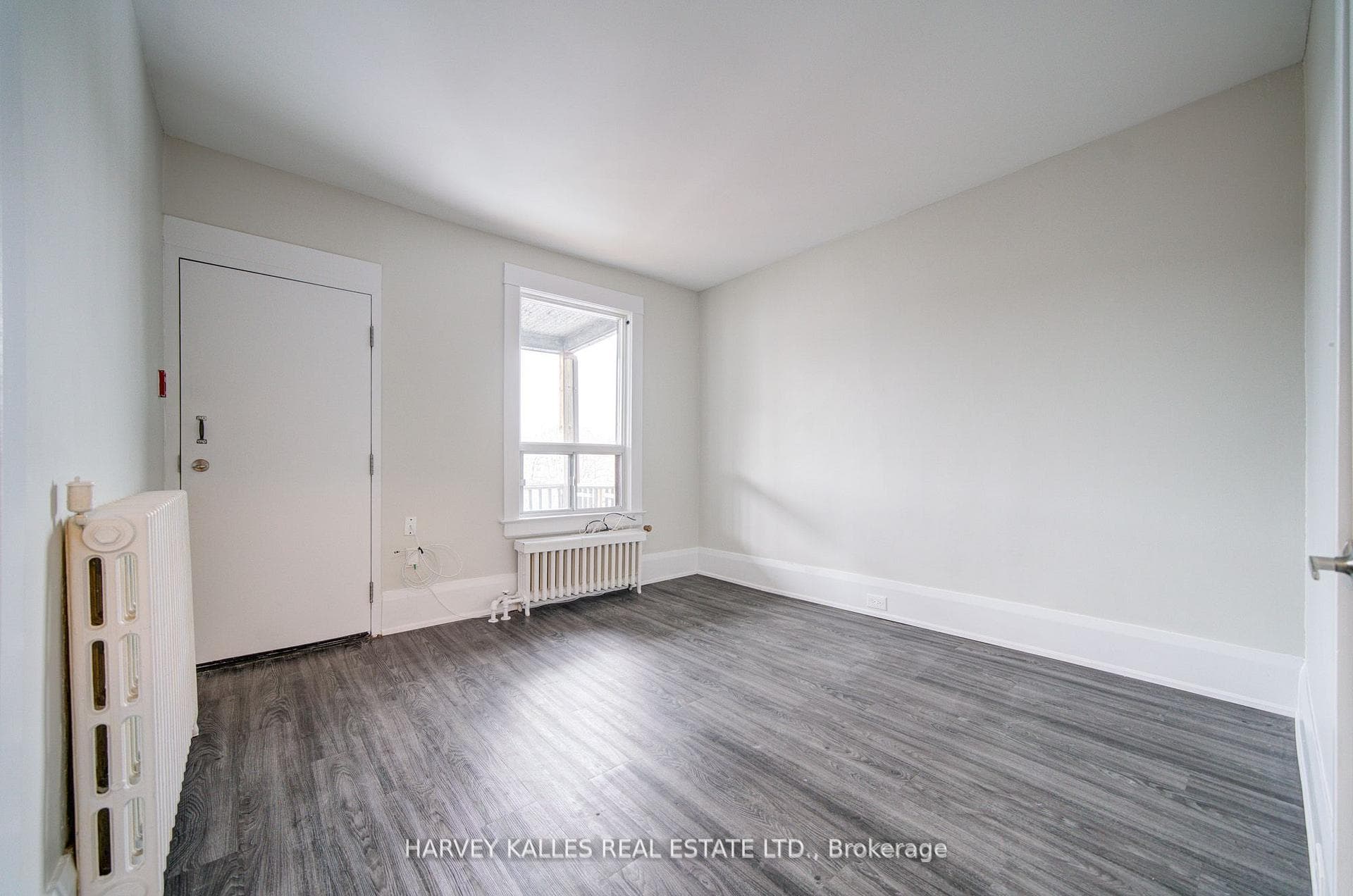 1074 St Clair Avenue Unit 2 photo 20