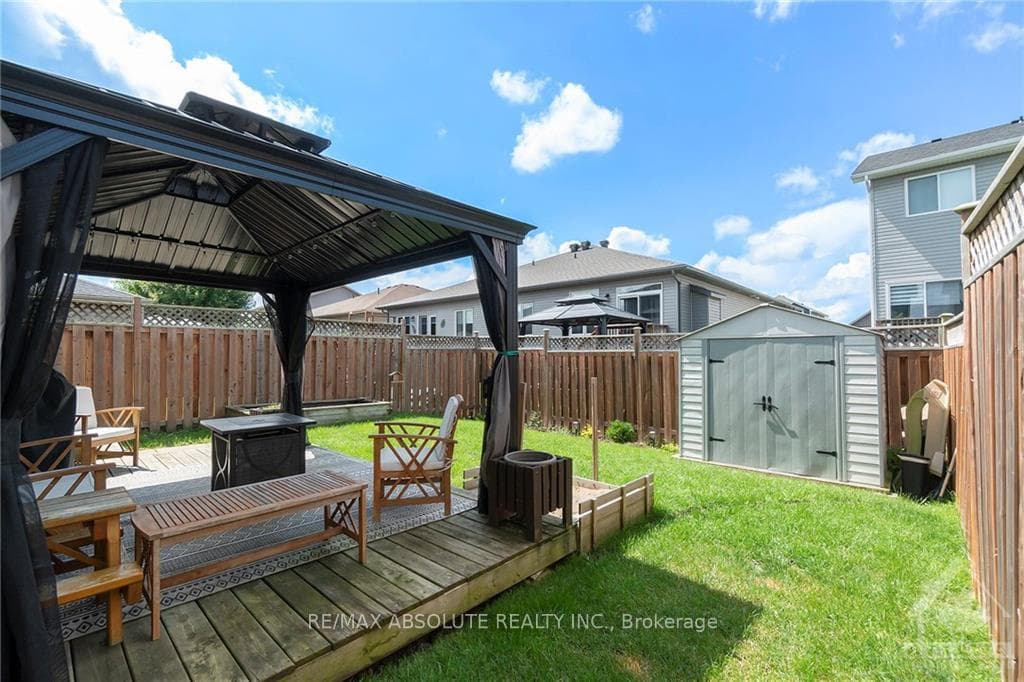 25 VERONA Drive photo 27