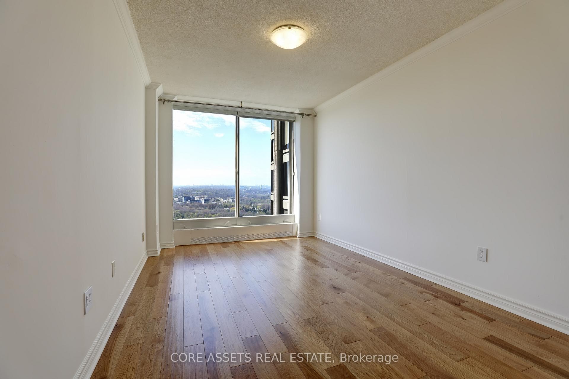 2045 Lake Shore Boulevard Unit 3701 photo 20