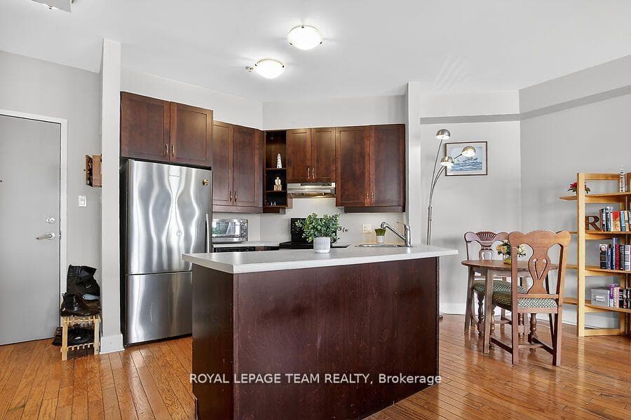 124 Guigues Avenue Unit B204 photo 15