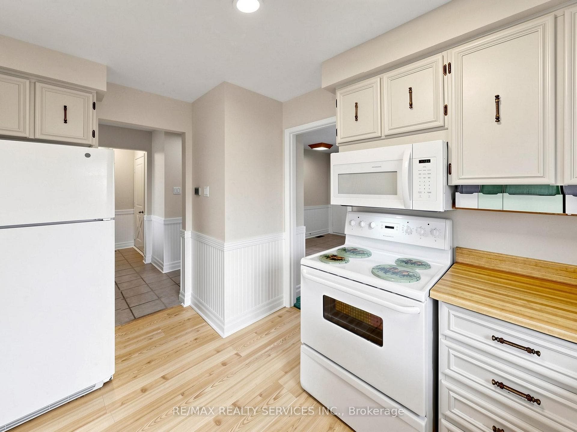 2 Bryant Court photo 12