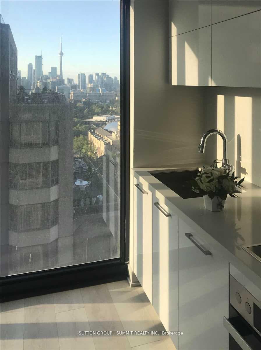 188 CUMBERLAND Street Unit 2209 photo 18
