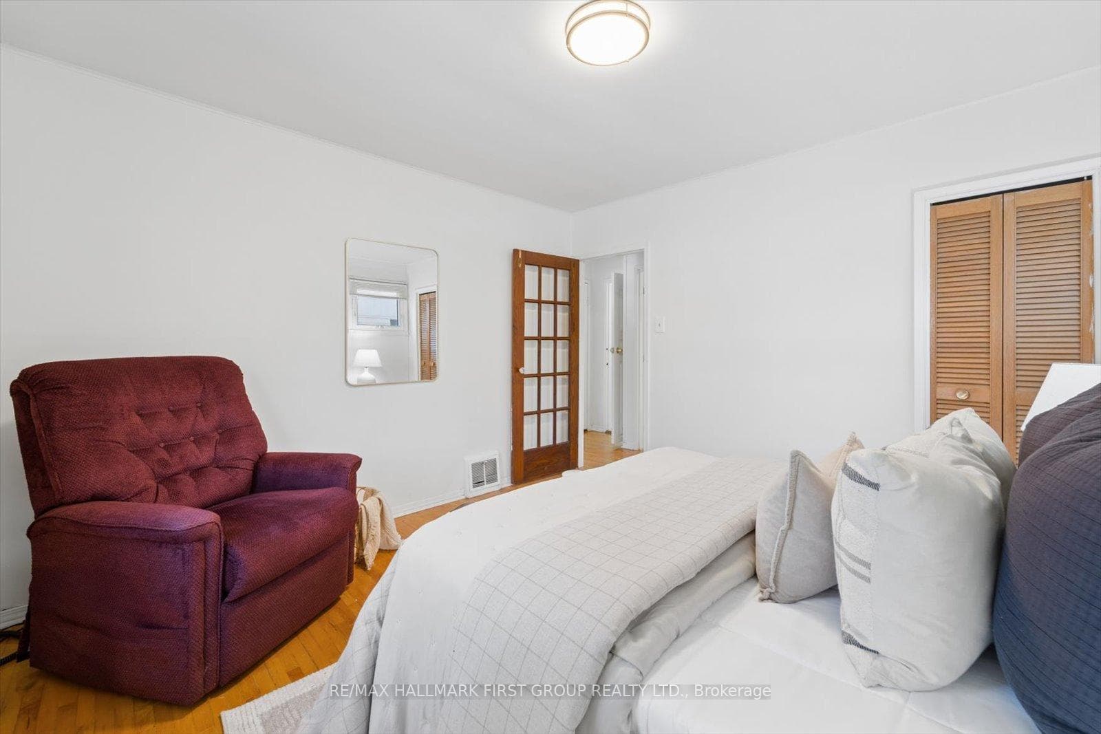130 Admiral Road photo 12