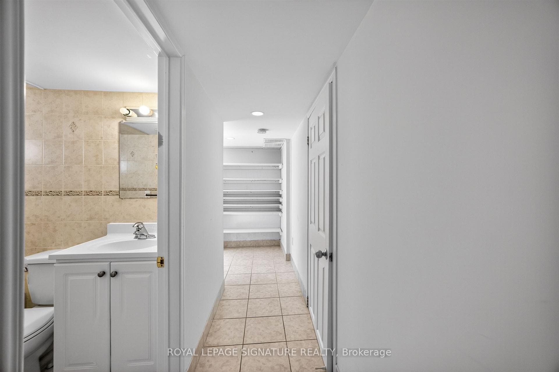 426 Armadale Avenue photo 47