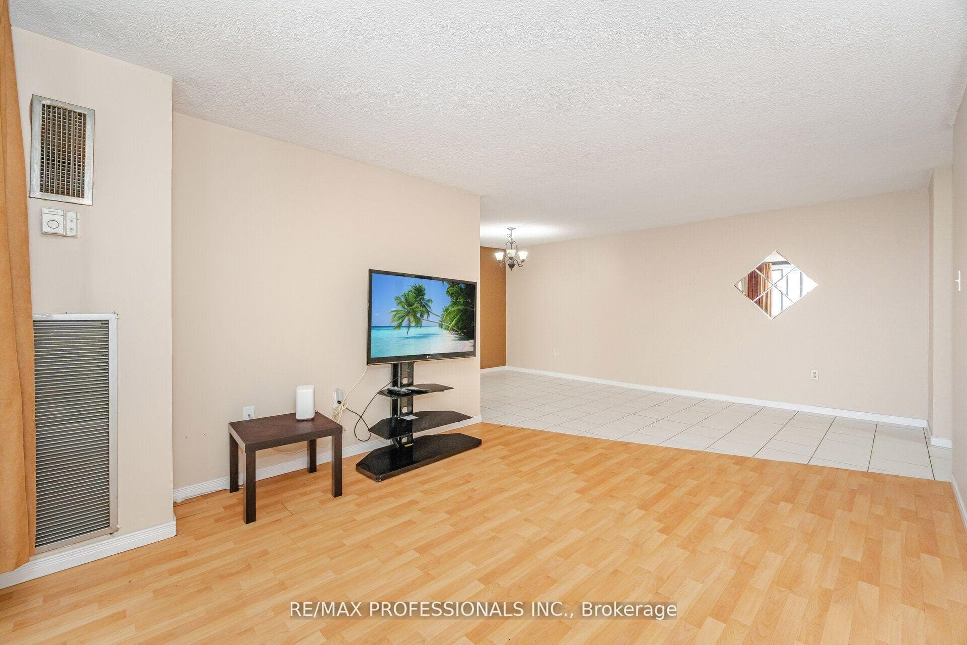 4 Kings Cross Road Unit 1109 photo 10