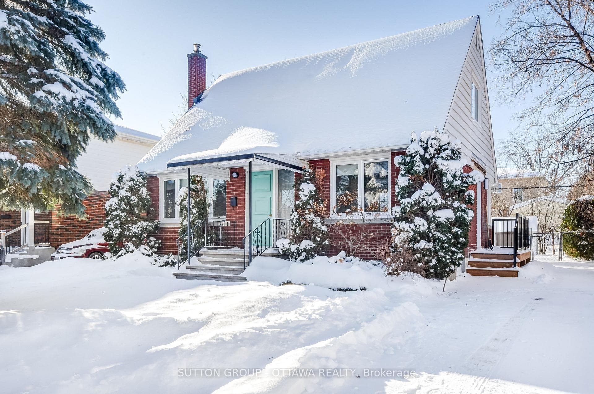1598 BOTSFORD Street photo 1