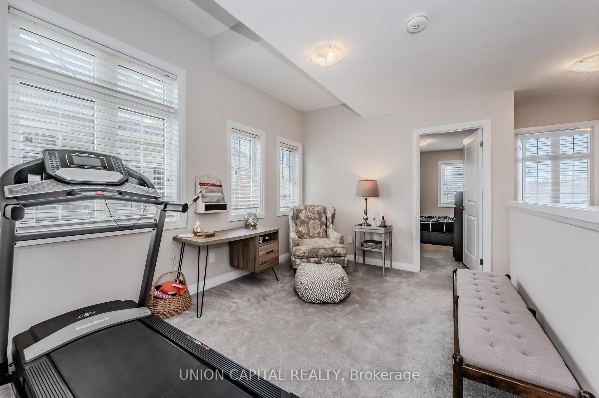 86 Monarch Woods Drive photo 18