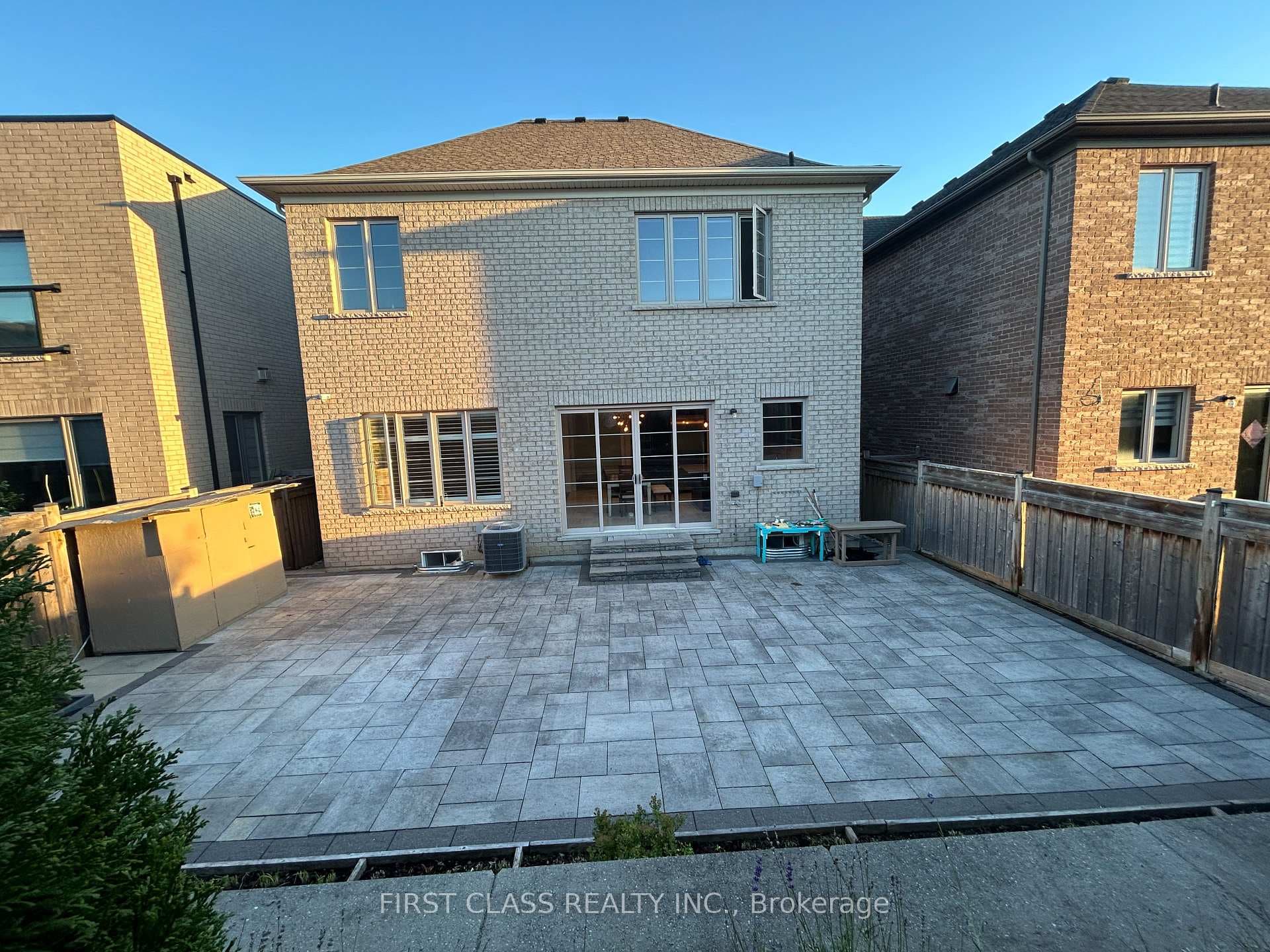 20 Farrell Road photo 40