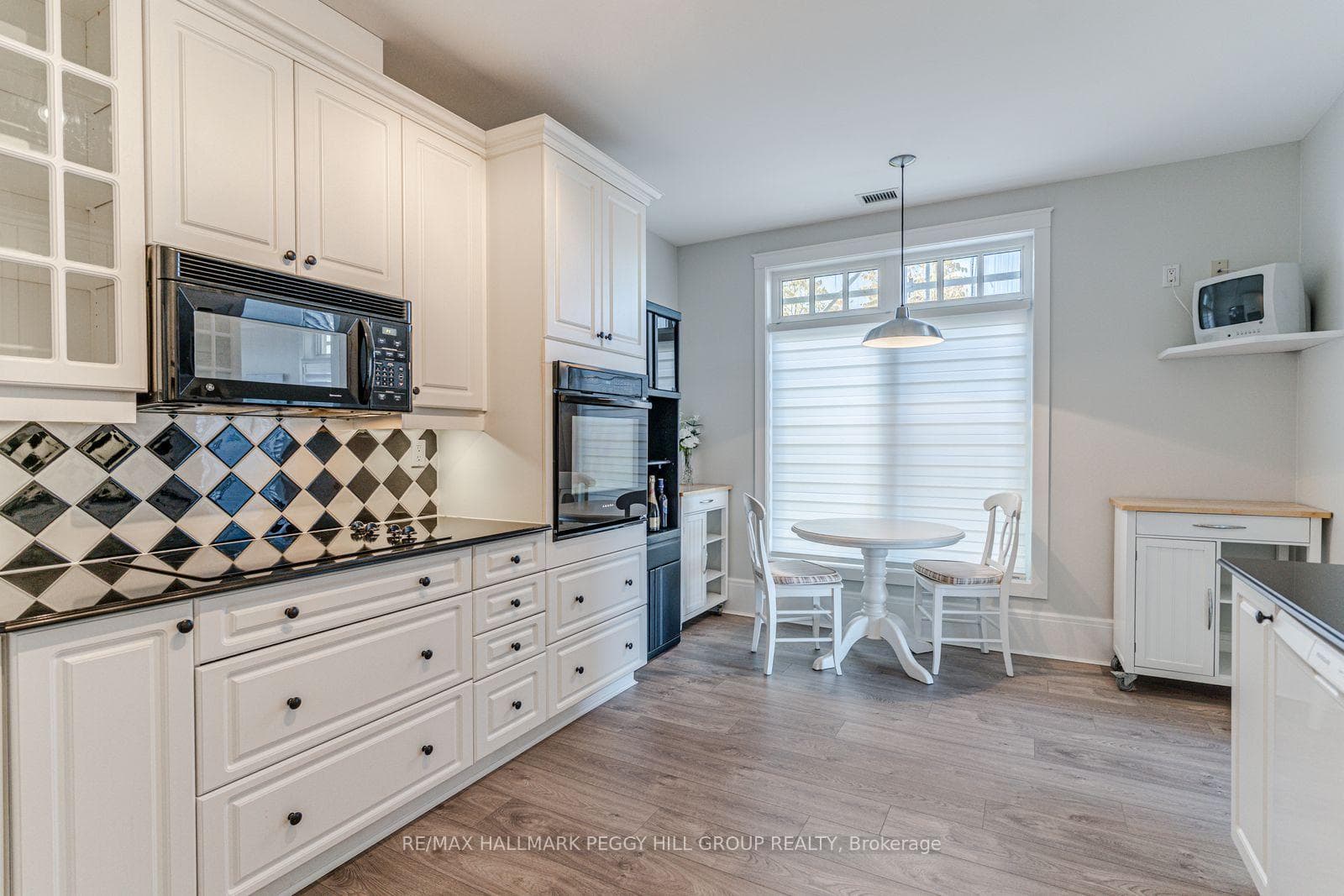 140 Cedar Island Road Unit 401 photo 6