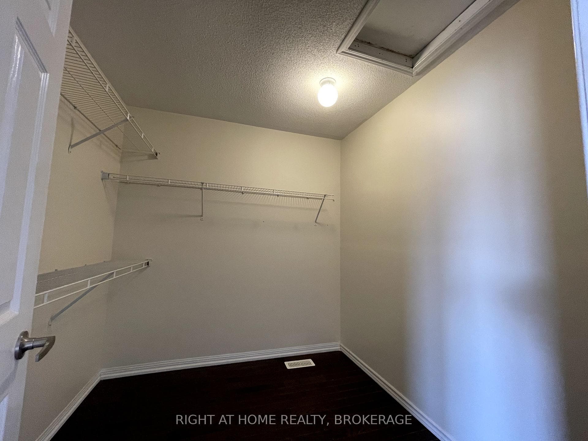 58 Meadowcrest Lane photo 19