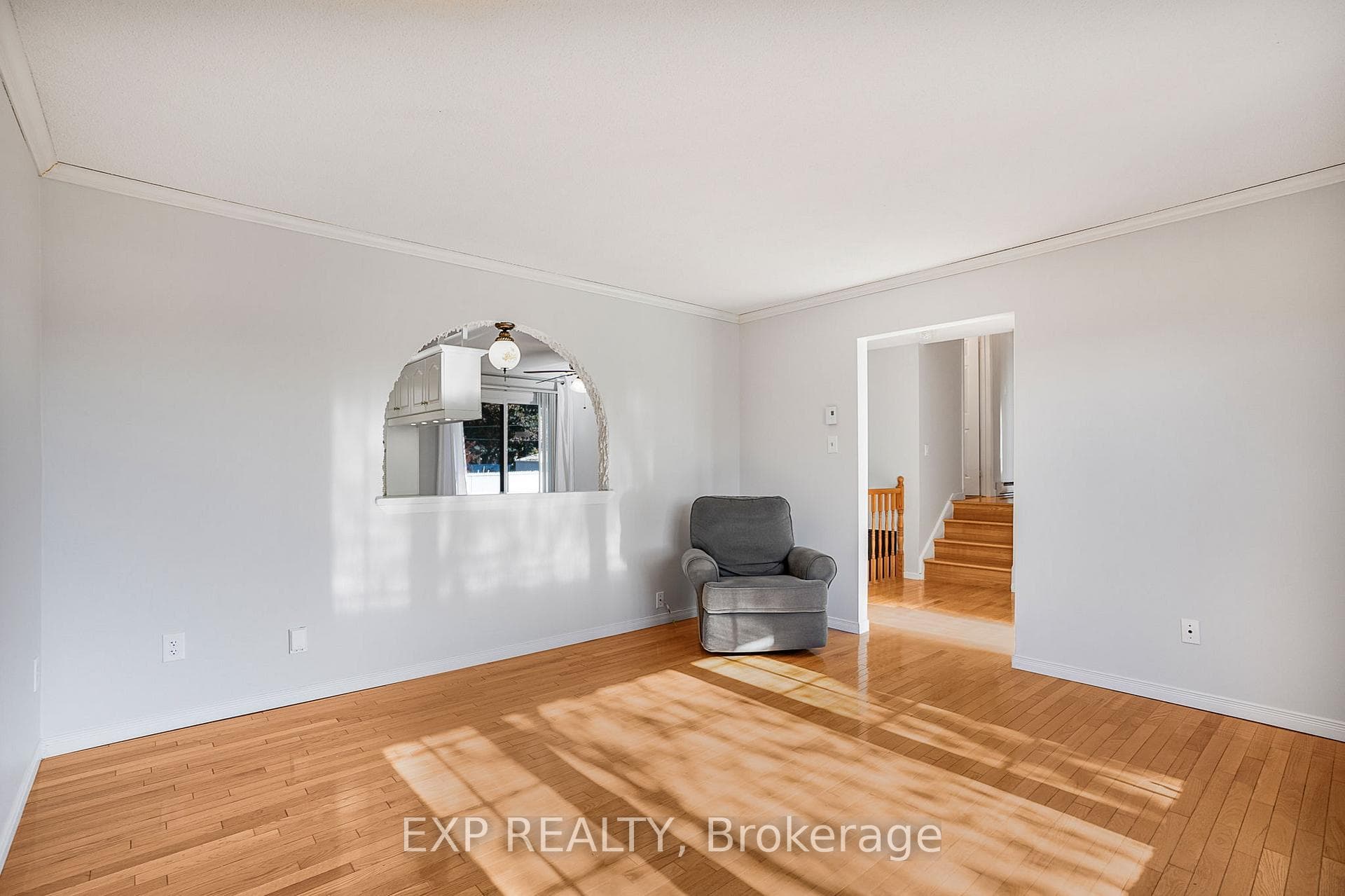 5 ALBERT Street photo 9