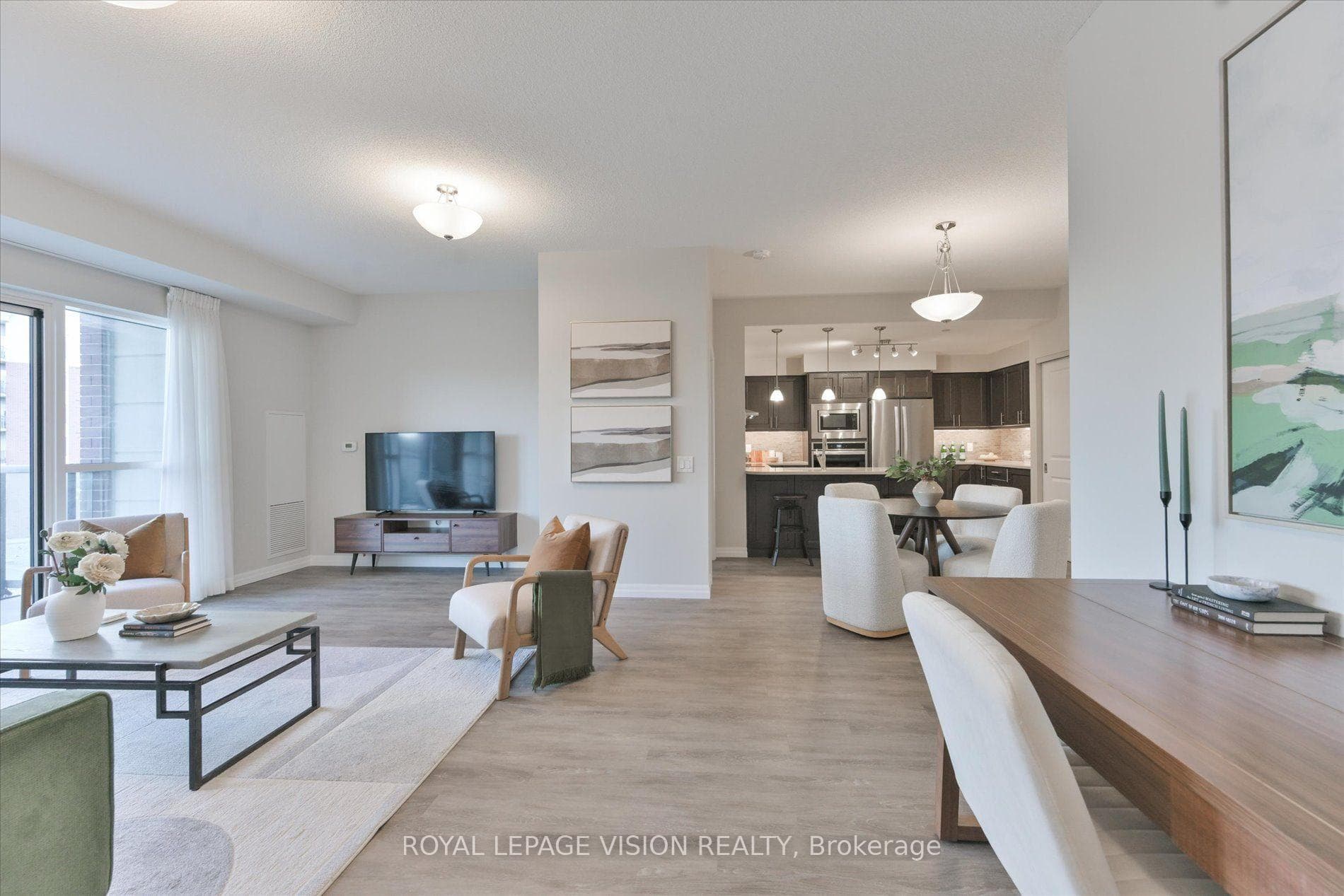 440 William Graham Drive Unit 403 photo 9