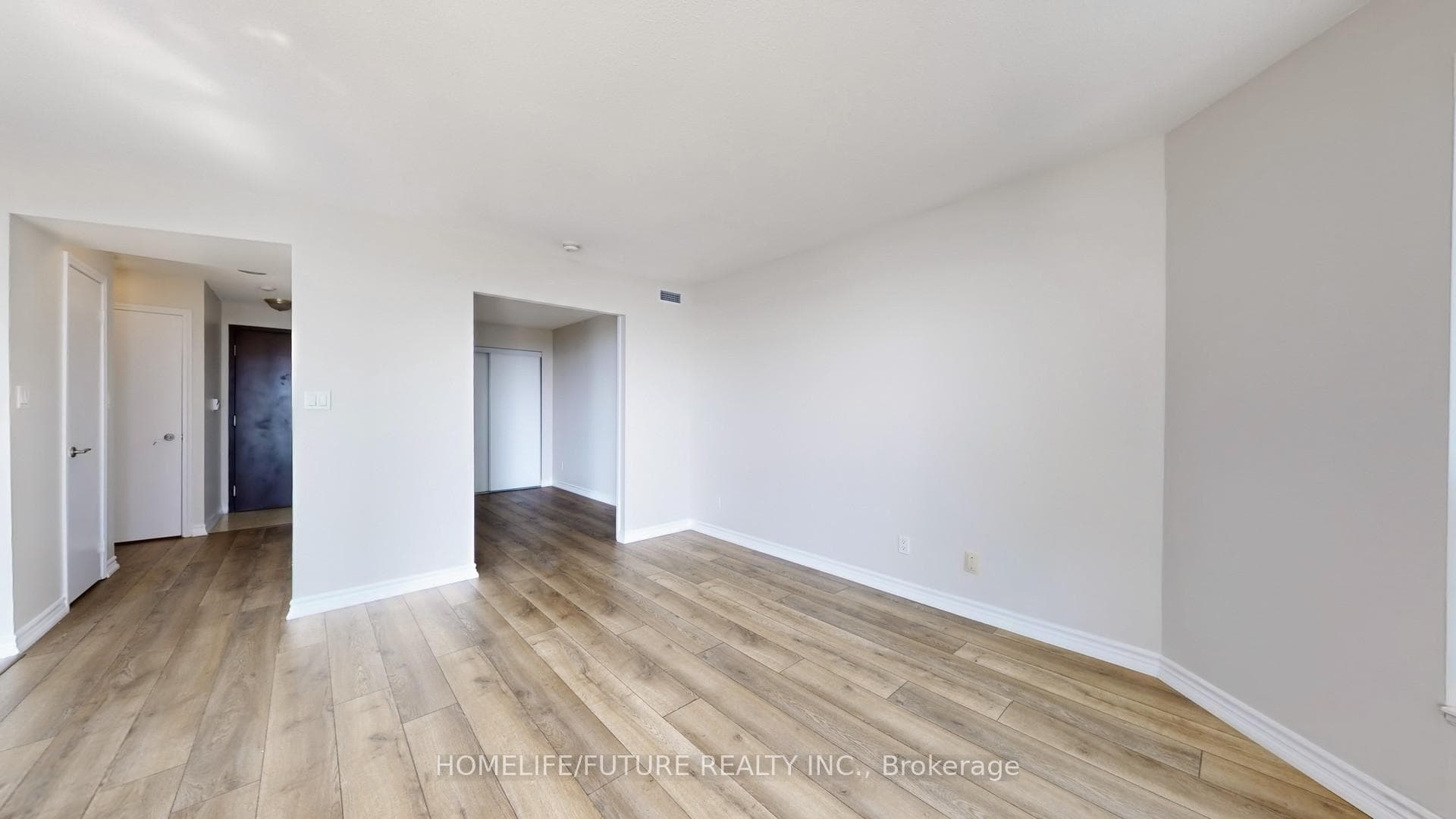 410 Queens Quay Unit 1413 photo 14