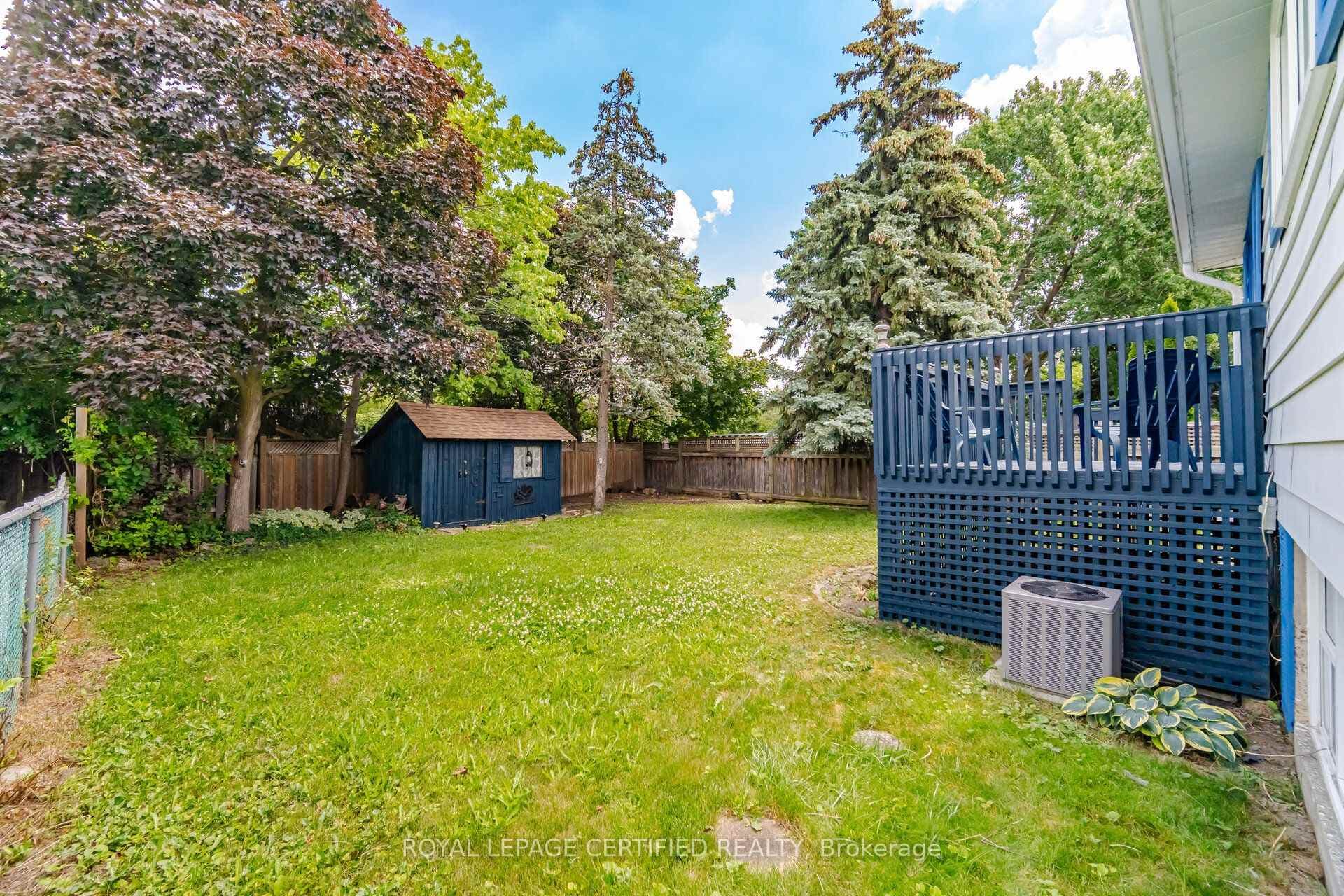 33 Grassmere Crescent photo 35