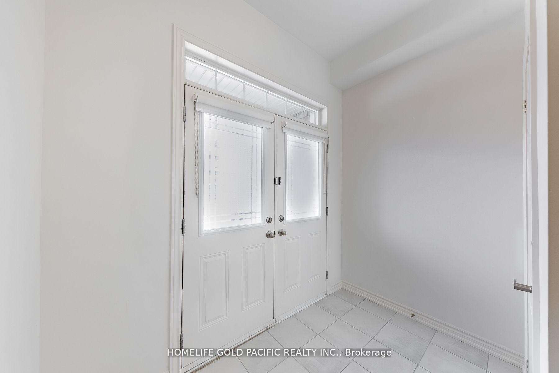 61 Markview Road photo 5