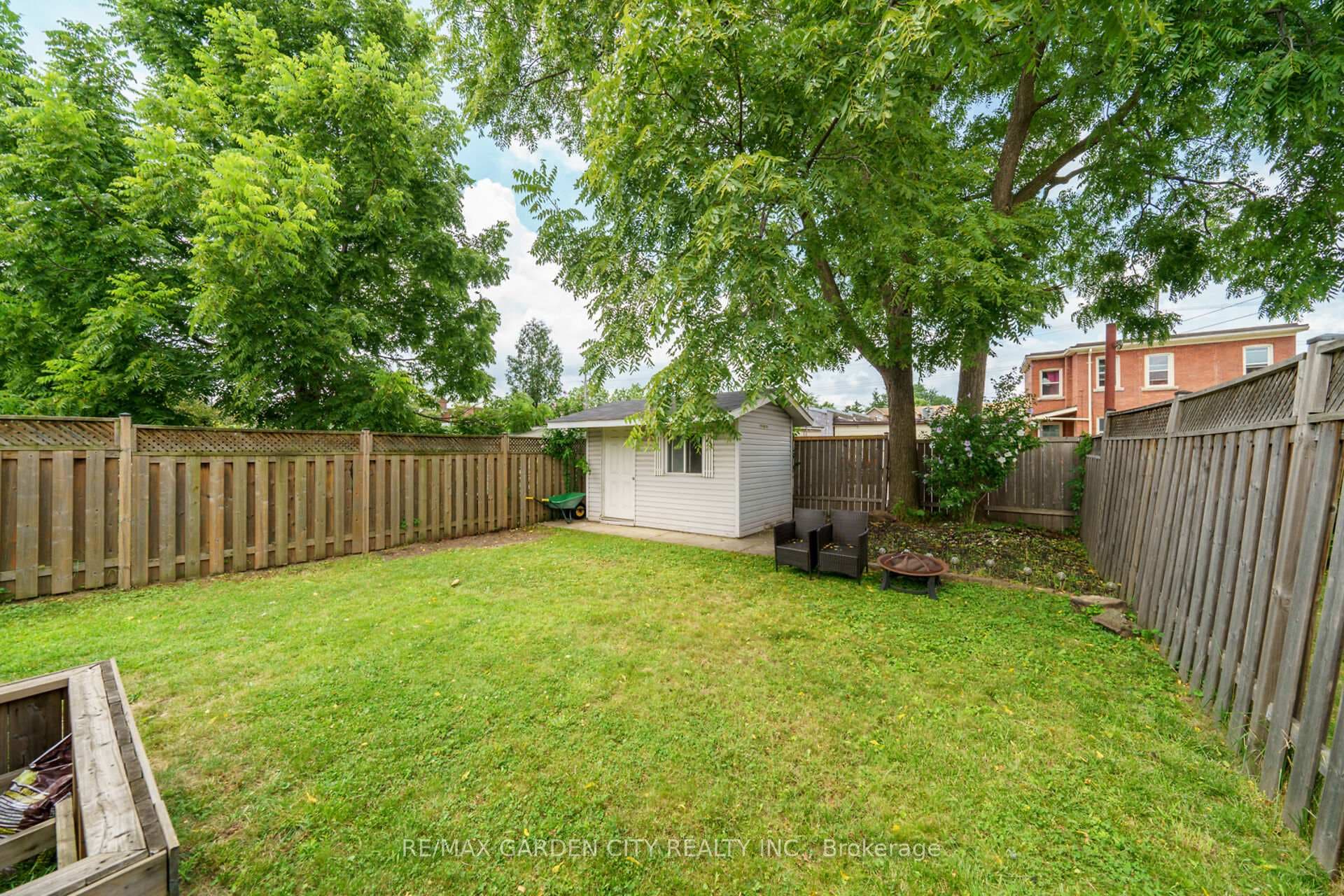 49 CROSTHWAITE Avenue photo 19