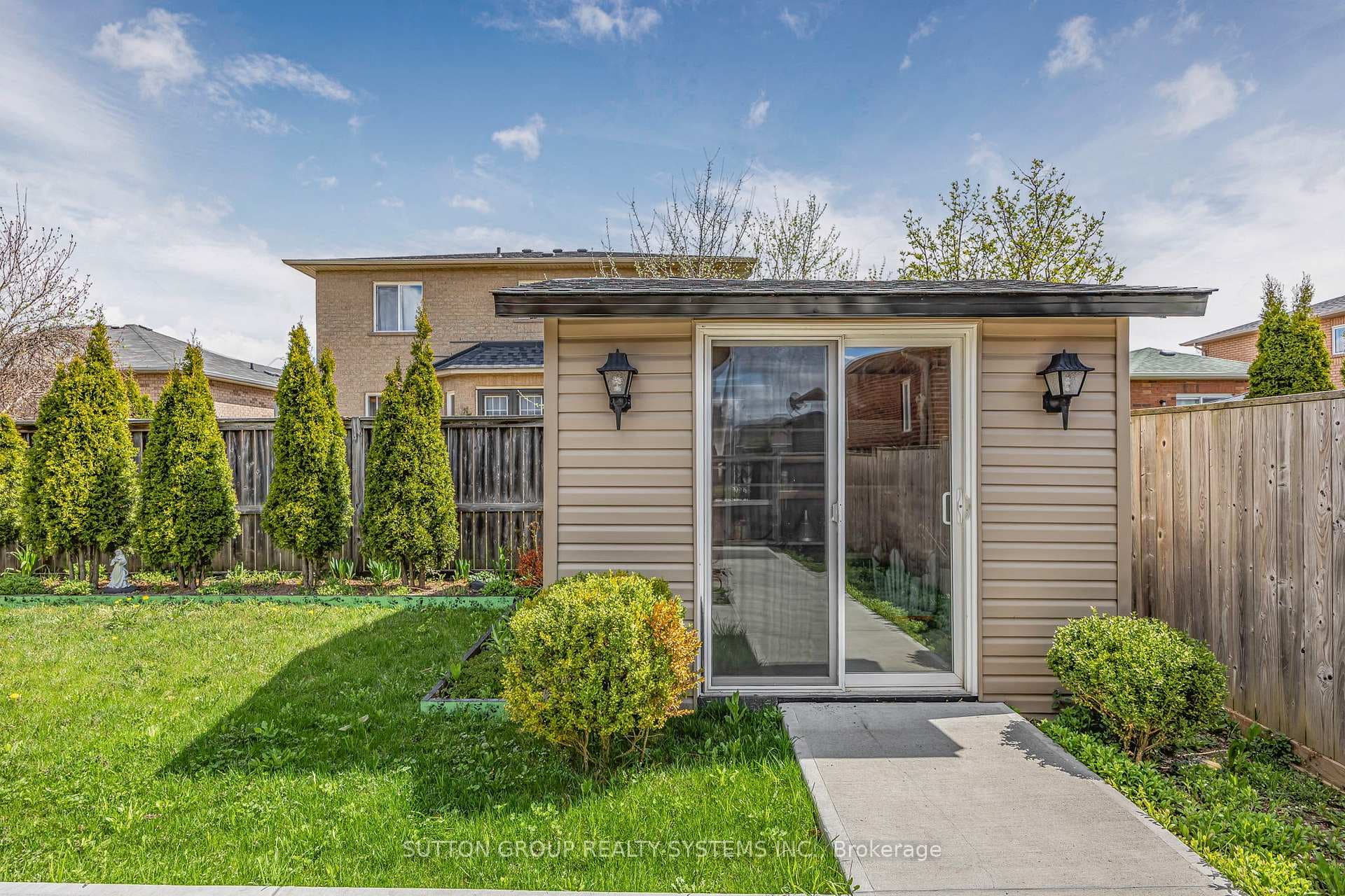 75 Coleman Drive photo 41