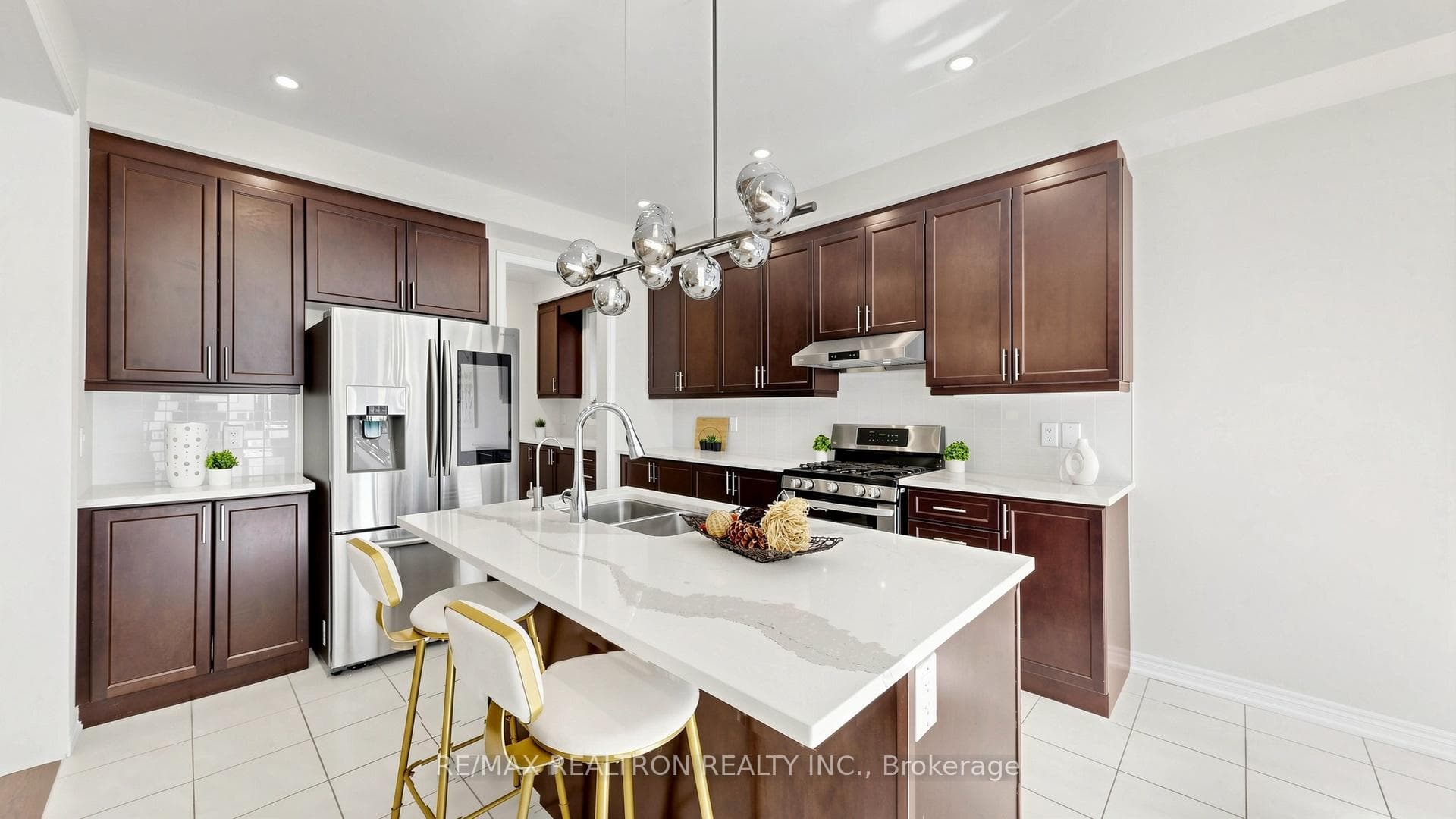 66 Kashani Court photo 14
