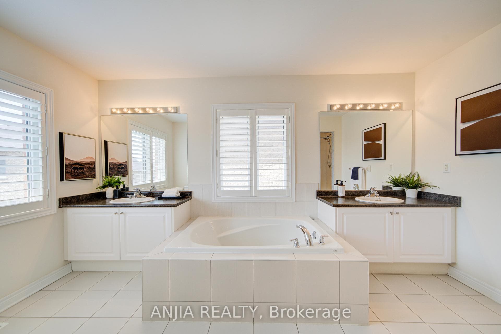 123 Greenforest Grove photo 30