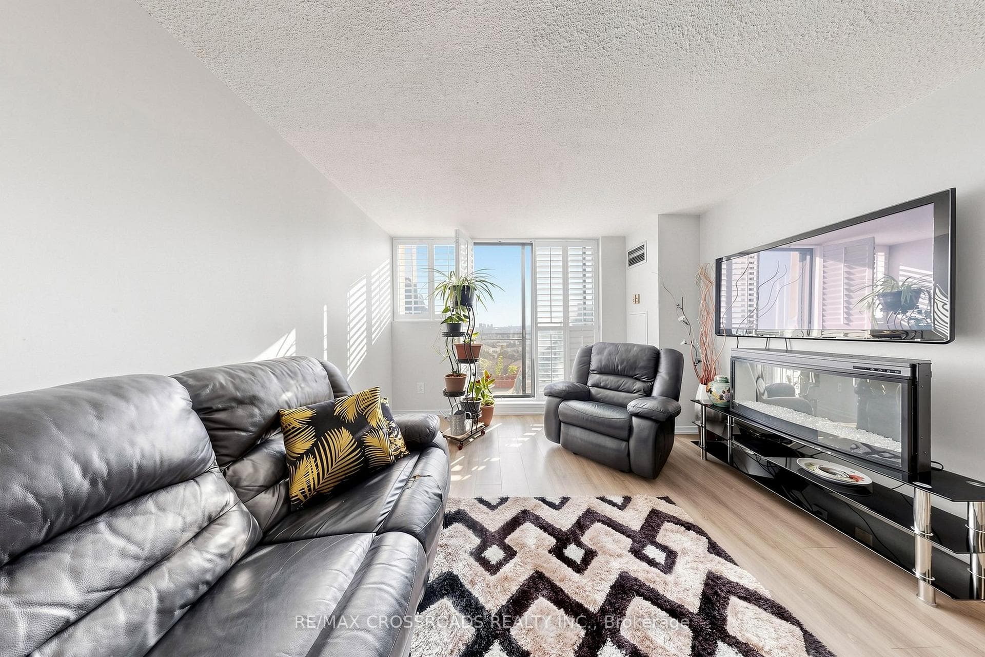 99 Blackwell Avenue Unit Ph207 photo 10
