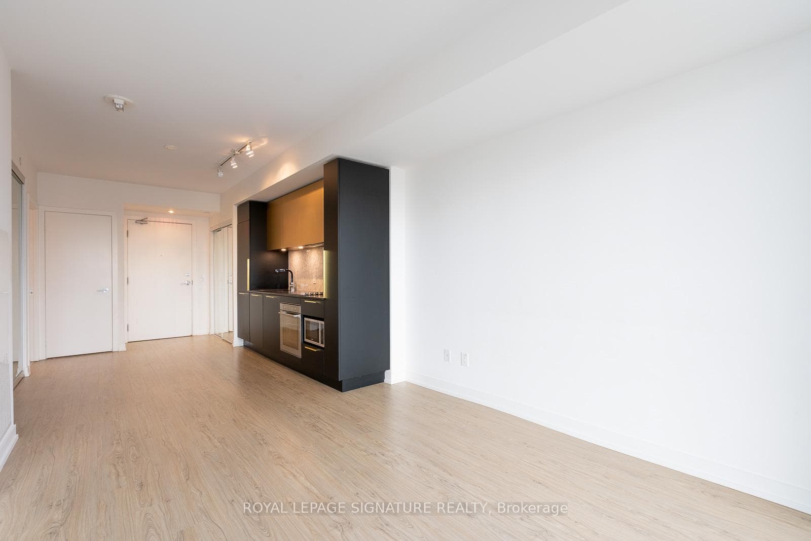 85 Wood Street Unit 3107 photo 9