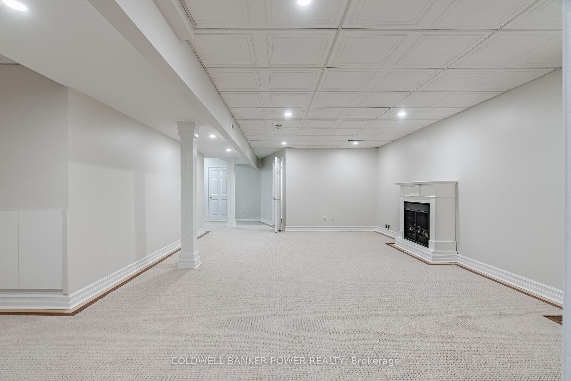 445 Riverside Drive Unit 27 photo 29