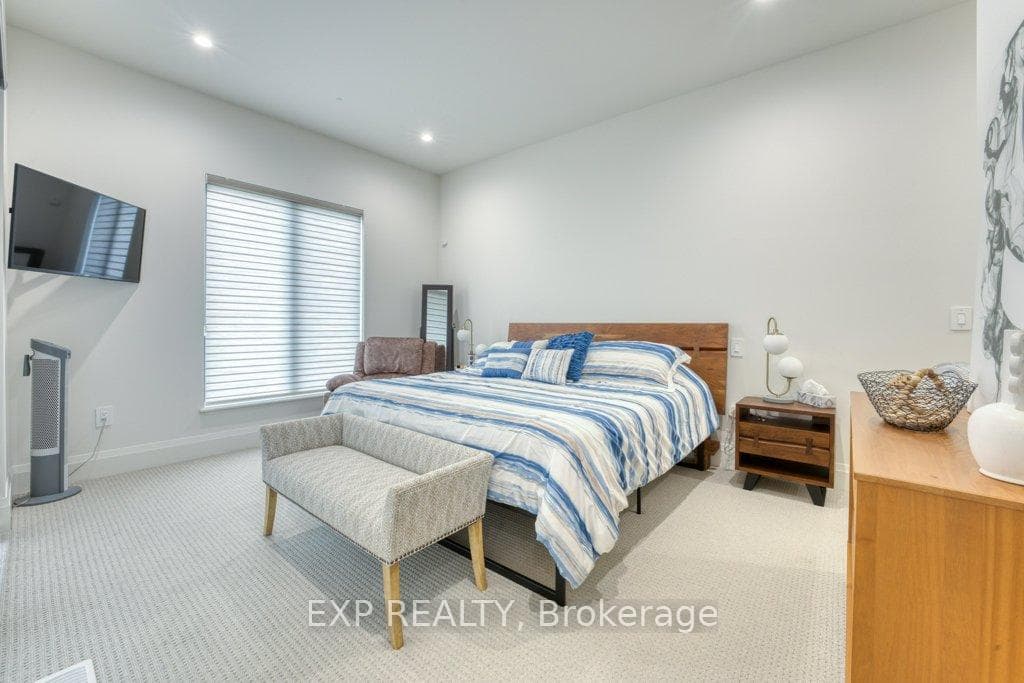 566 Lily Mac Boulevard photo 21