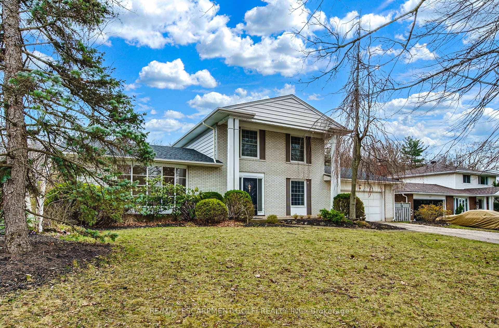 273 Riverview Boulevard photo 1