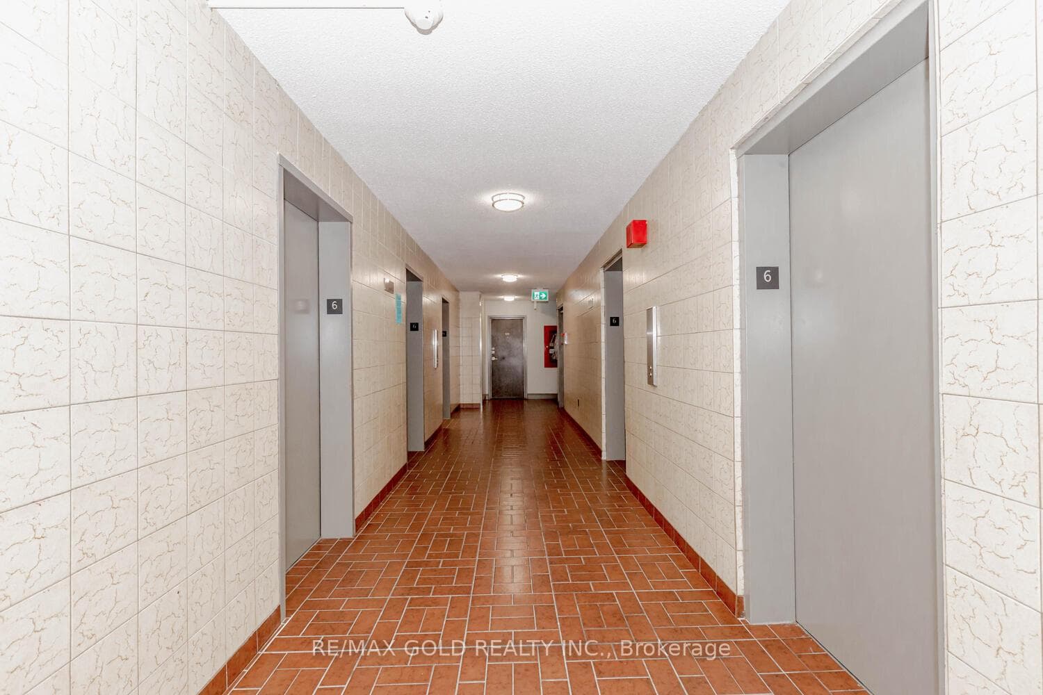370 Dixon Road Unit 616 photo 5