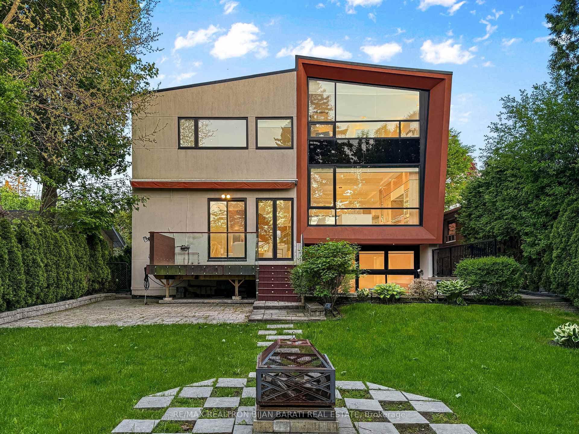 14 Windham Drive photo 2