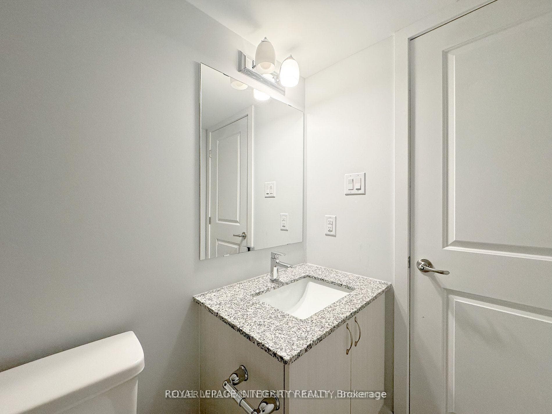 994 Chapman Mills Drive photo 25