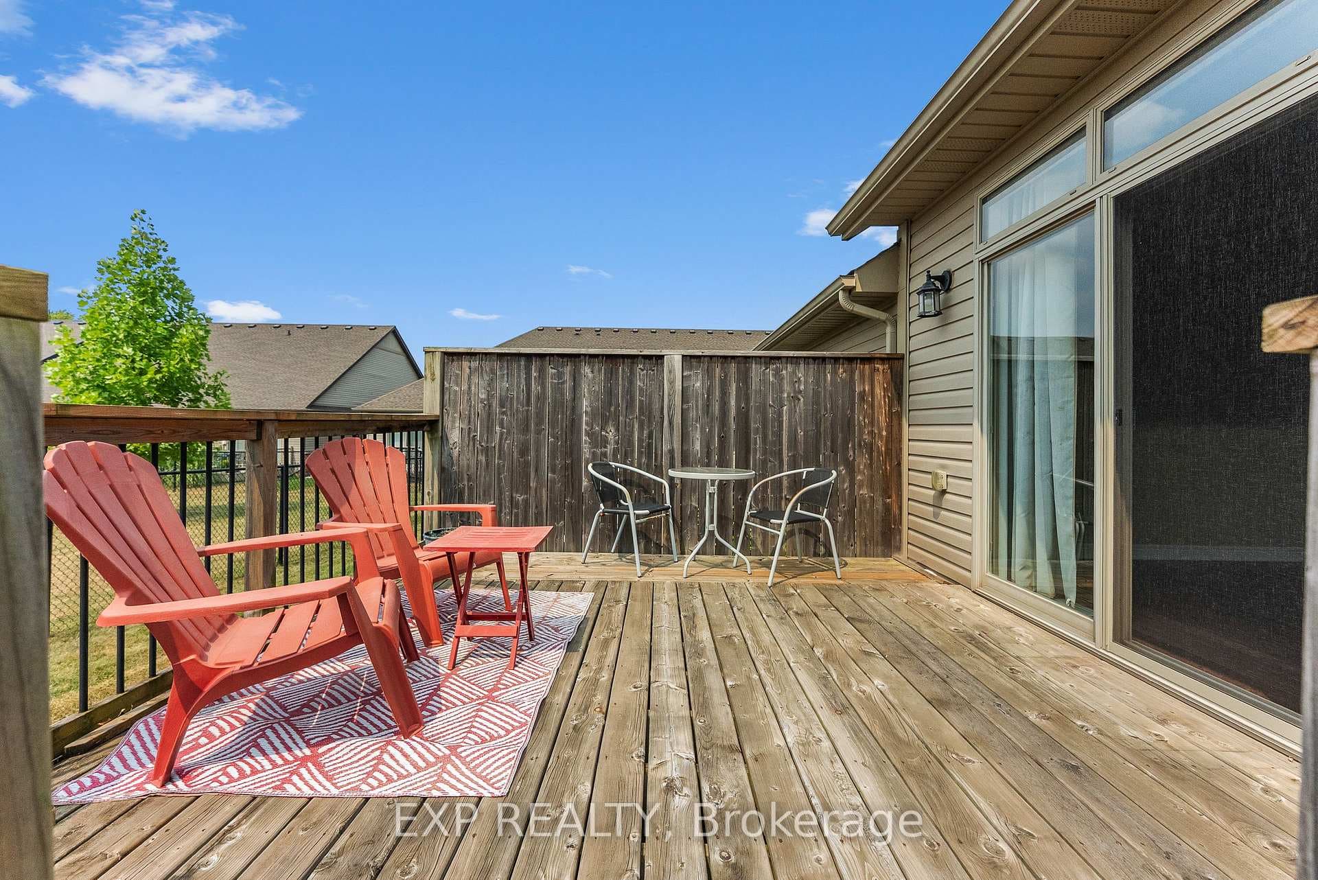 5490 Prince Edward Avenue Unit 4 photo 37
