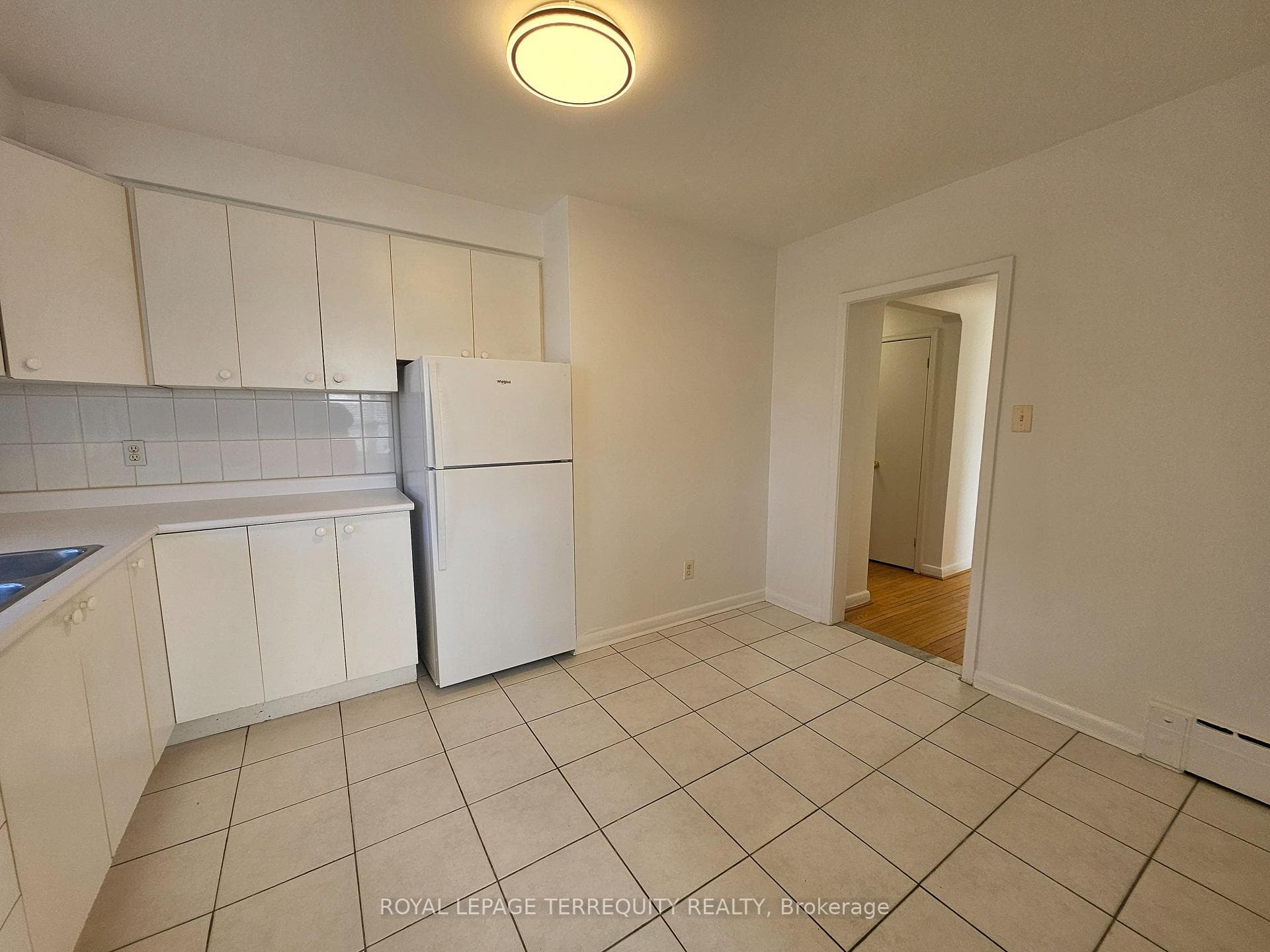 401 Winnett Avenue Unit 3 photo 16