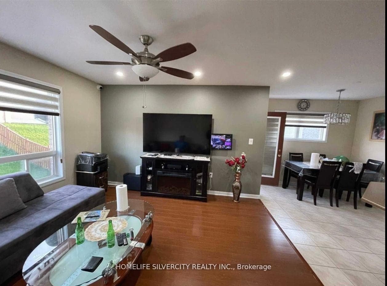 20 Murphy Road photo 5