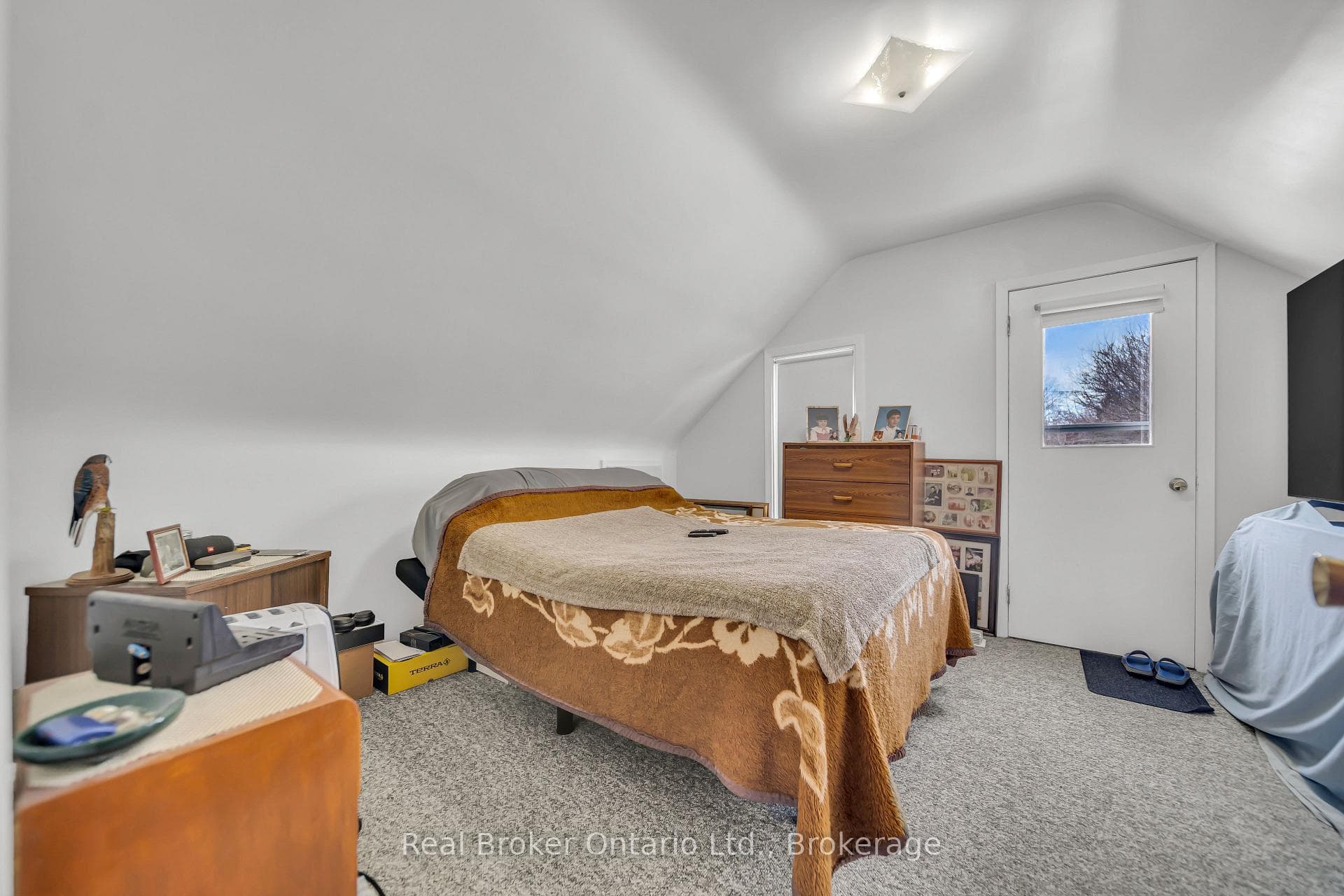 141 Samuel Street photo 23