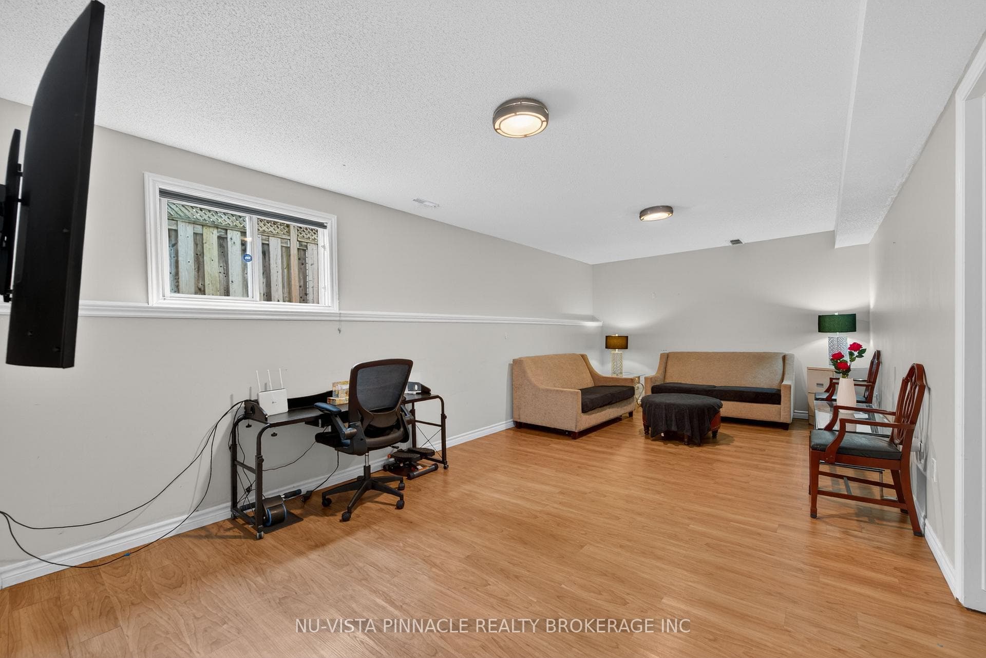 35 Joliet Street photo 29