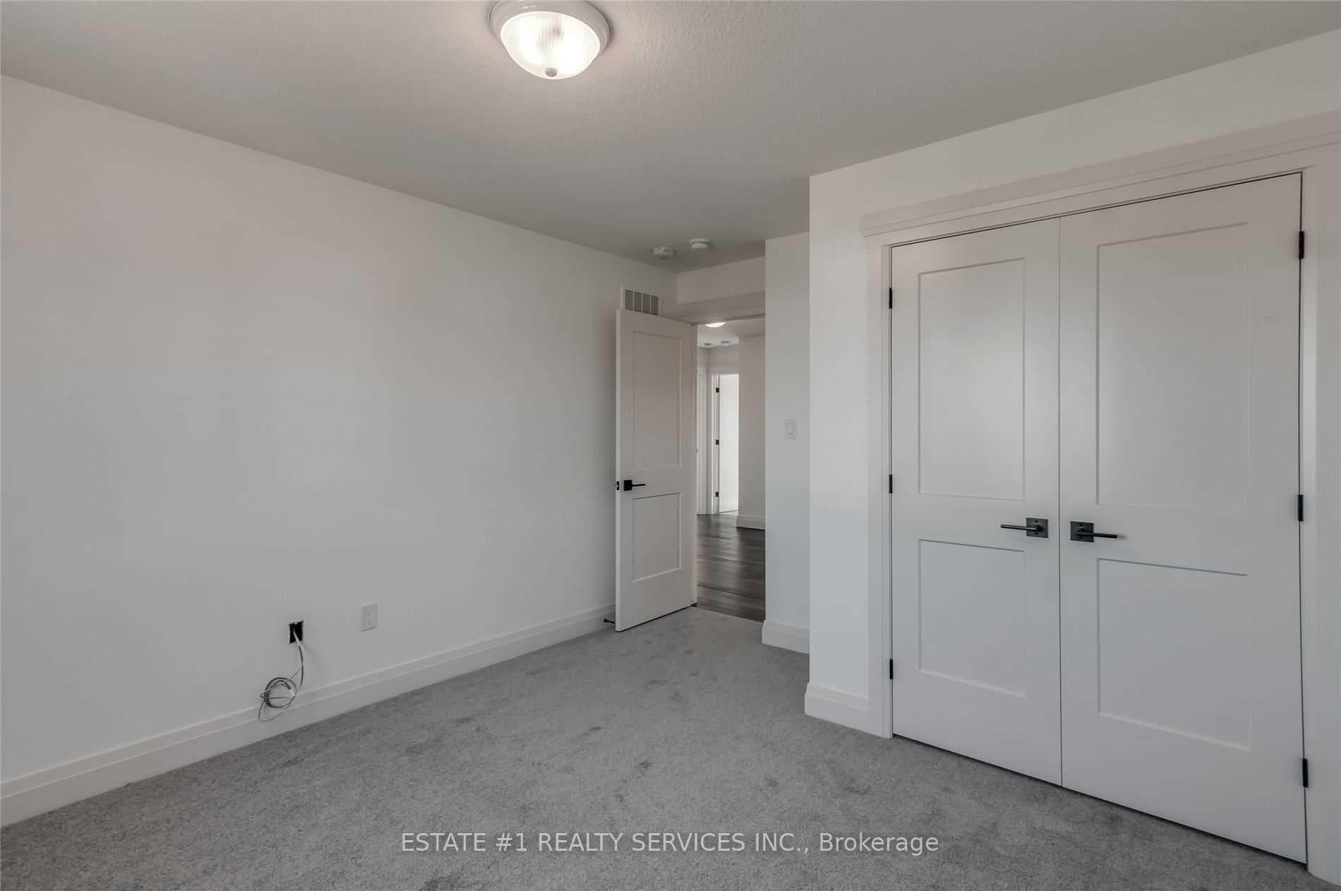 20 Rosina Lane photo 11