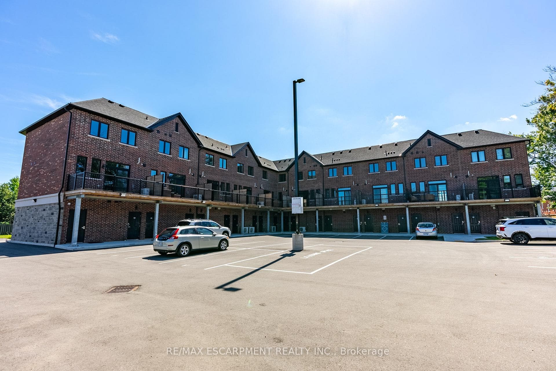 2620 Binbrook Road Unit 208 photo 41