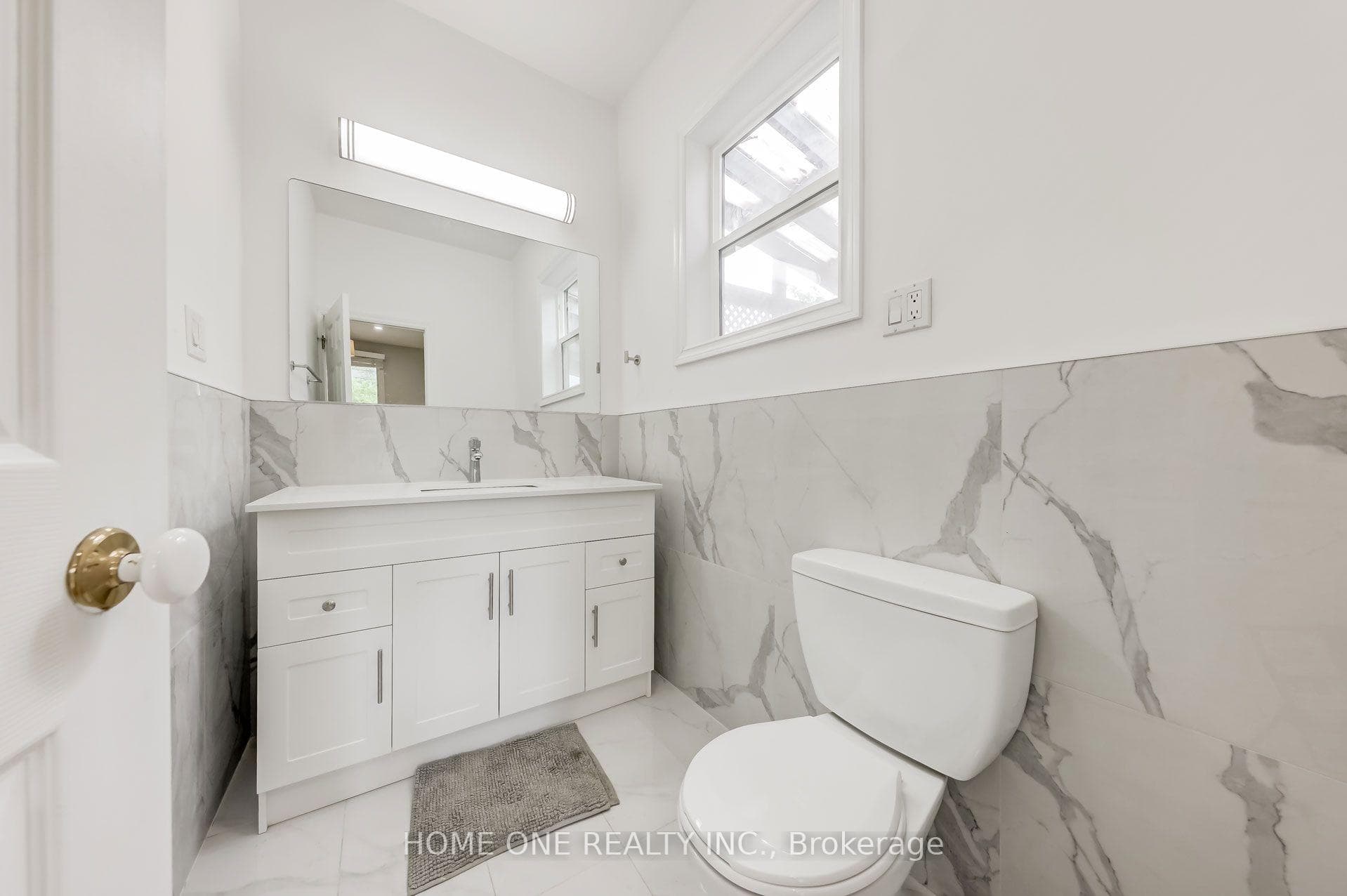 13 Simpson Avenue photo 9