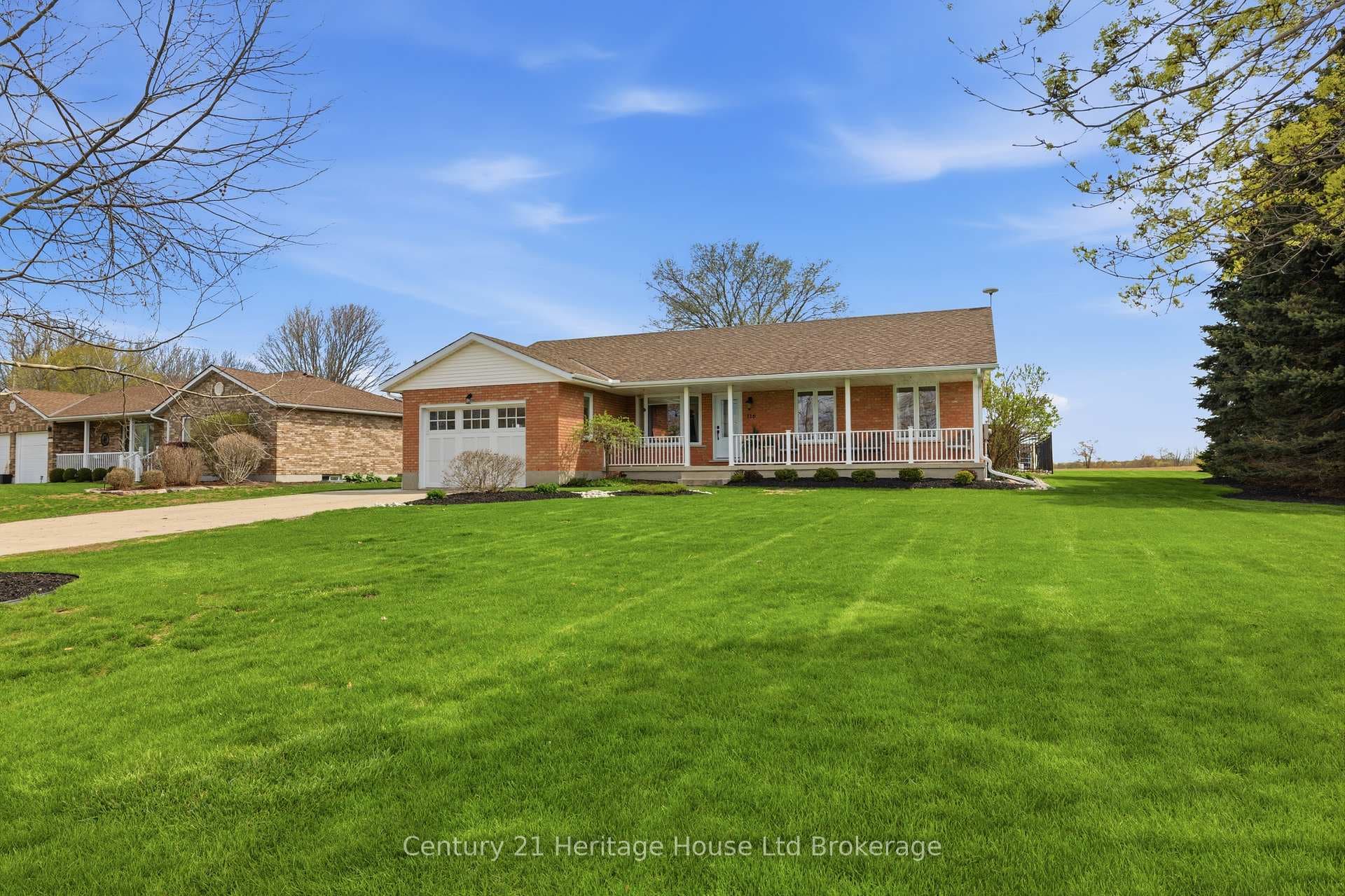 116 Baird Street photo 1