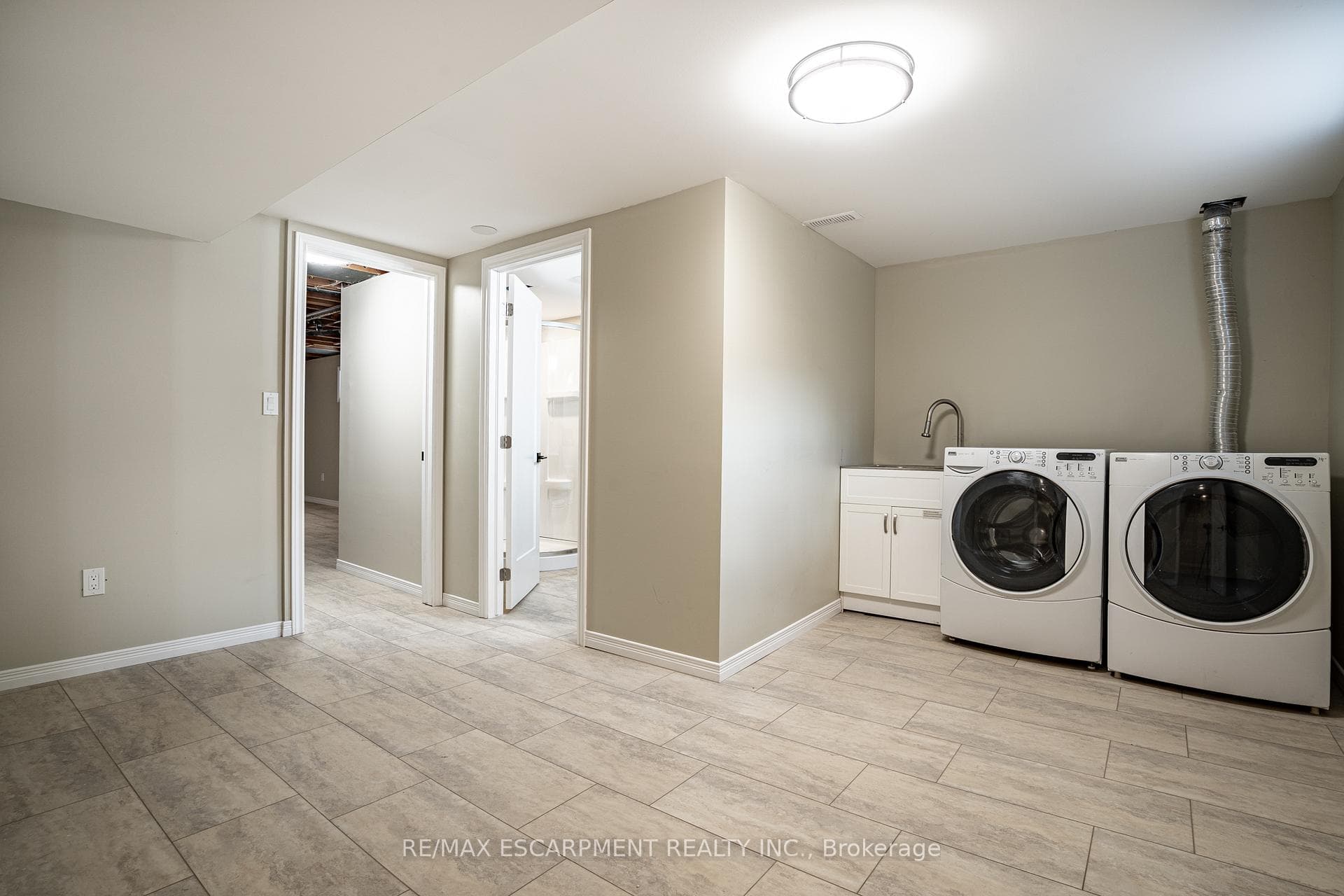 19 Dunning Court photo 27