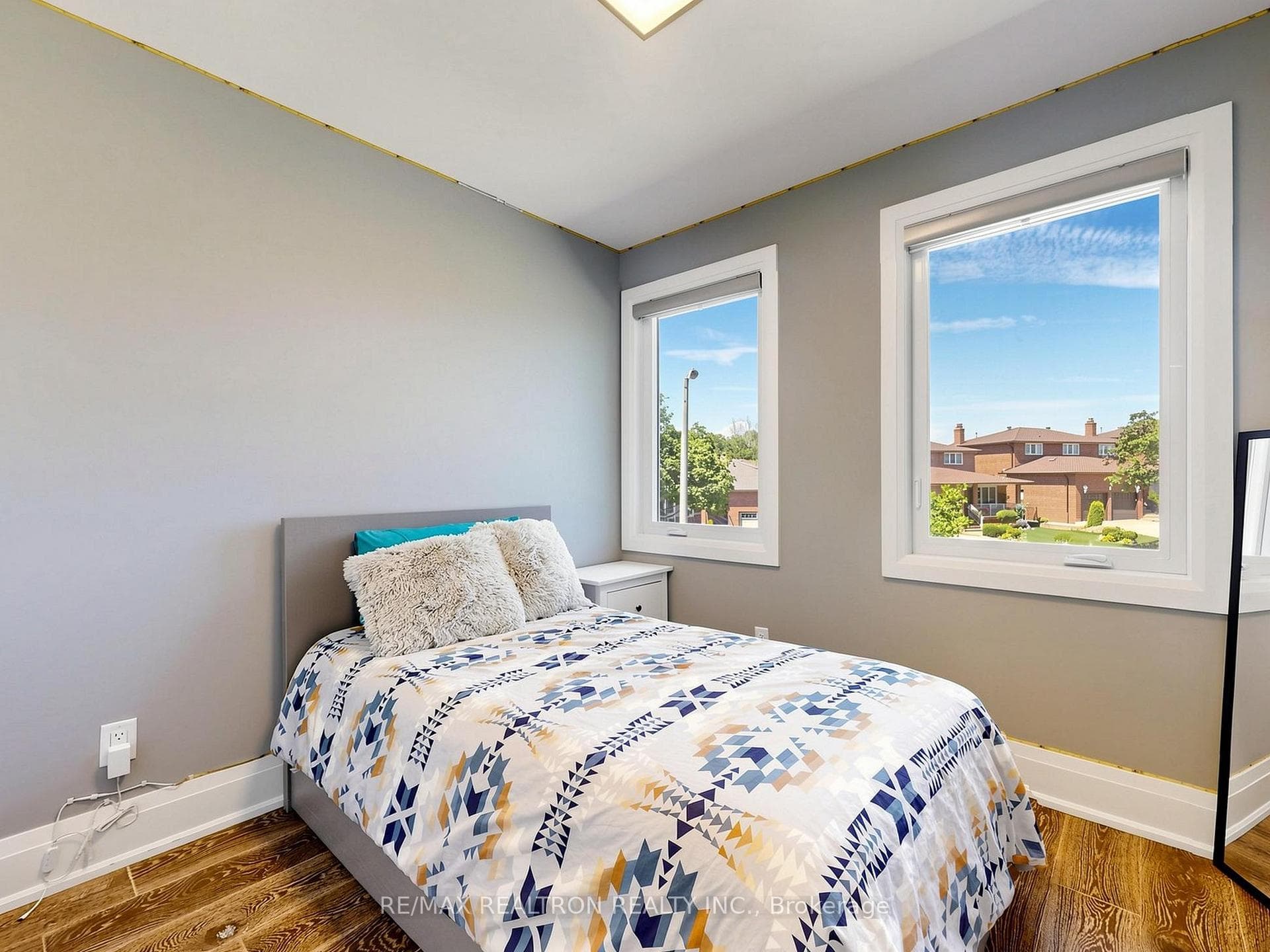 132 Stilecroft Drive photo 31